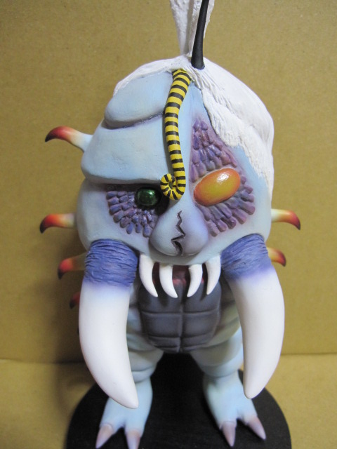 WF2012冬 怪獣少女の販売物紹介 ギロチンデスパー マユゲルゲ サンダーマスク | 怪獣亭非日常 - 楽天ブログ