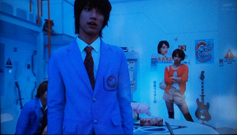 20120610天高の制服で部室.JPG