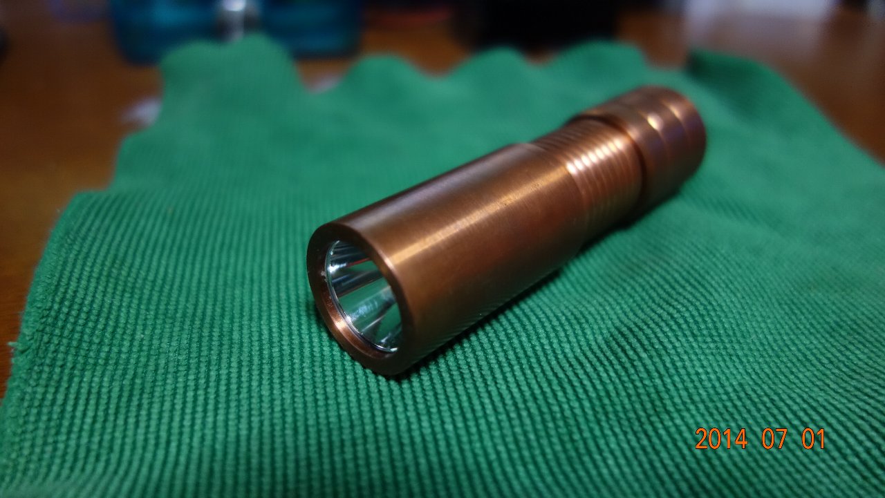 オール銅製のLEDライトを製作しました。