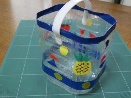 可愛くデコレーションしたペットボトルシャワーを作ってみた 子供と一緒に工作しながら手作りおもちゃ 楽天ブログ