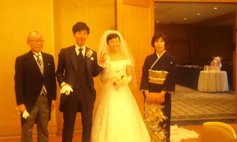 ３月３日 土 お雛さんの日に 甥っ子 兄の下の息子 が 帝国ホテル大阪 で結婚式を挙げて ｍｙ家族４人で参列しました シェケラｂａｂｙ ヘアーカインド ジョイフル 楽天ブログ