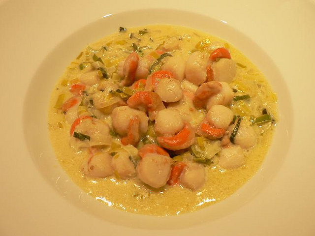 0112Scallops and Leaks with Pastis01.jpg