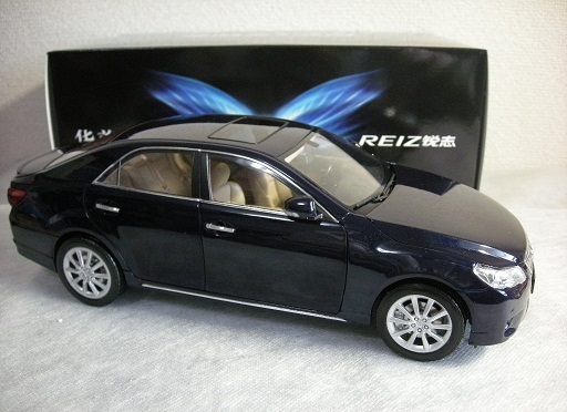 セール豊富なトヨタ REIZ 1/18 ミニカー マークX シルバー 乗用車