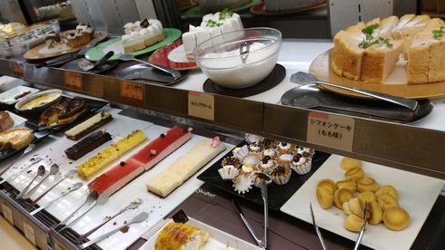 スイーツパラダイス 福岡パルコ店 ケーキ 柳野の食べホ日記 楽天ブログ