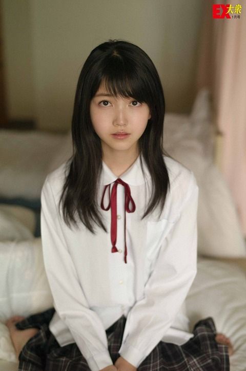 ☆乃木坂46♪3期生；久保史緒里の『EX大衆1月号』オフショットが