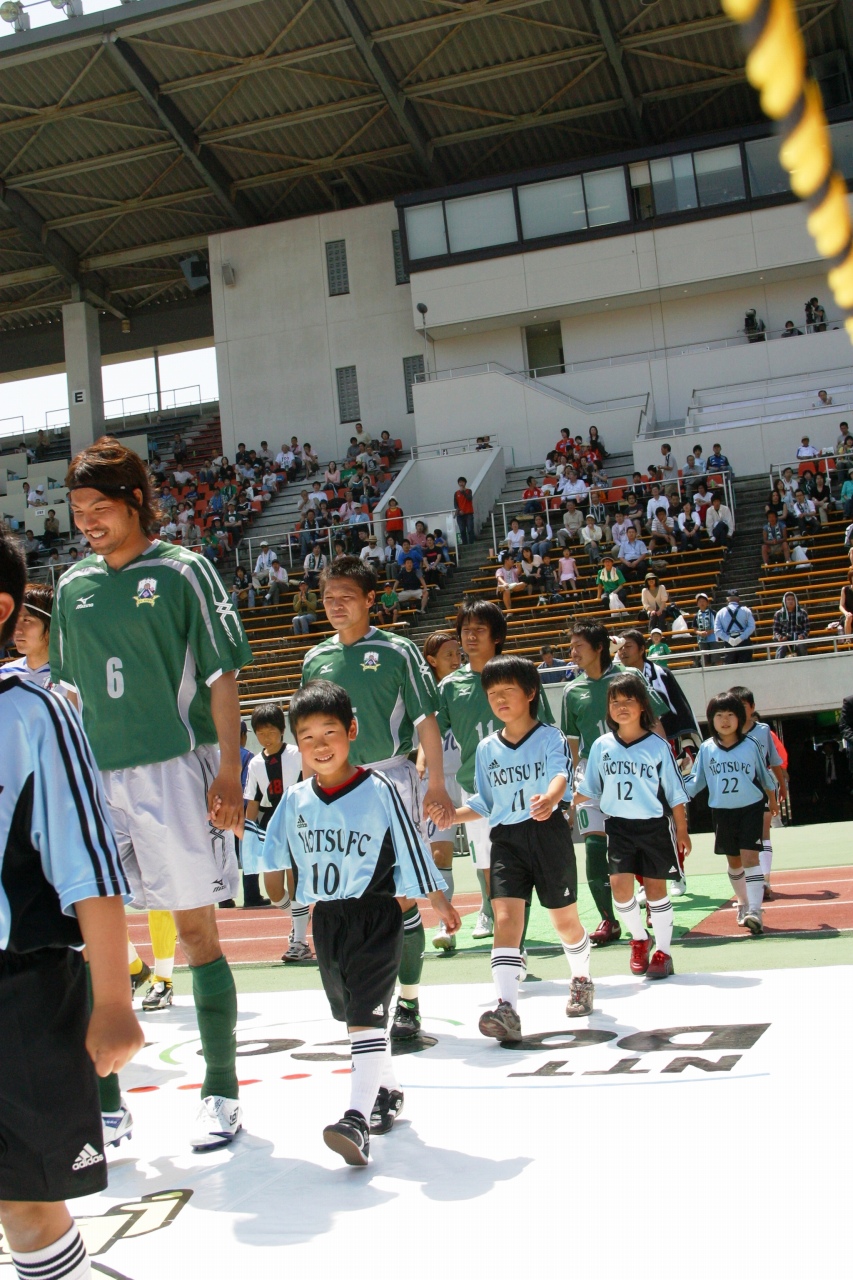 八百津fcjr プロサッカー選手とともにピッチへ やおツーリスト 楽天ブログ