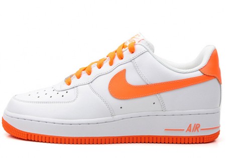 488298-113 NIKE AIR FORCE 1 LOW ナイキ エアフォース1 ロー 白