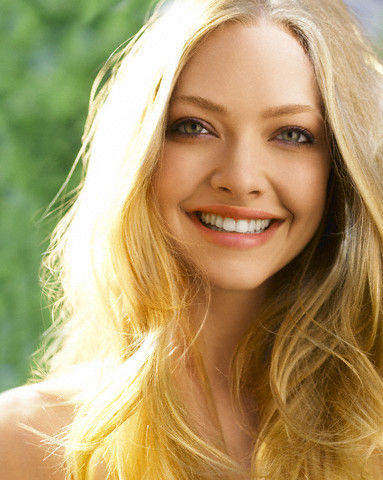 Amanda Seyfried Pics on Amanda Seyfried
