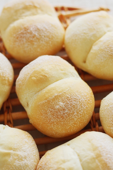 続いてます『白パン』 ♪Happy Delicious Bakery♪ 楽天ブログ