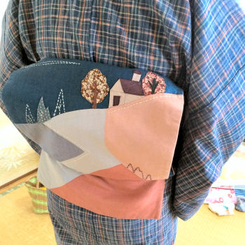 うしろ