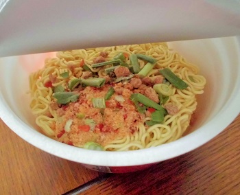 オカザえもん台湾ラーメン 3