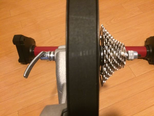 ローラー台導入 [ELITE VOLANO] 〜組立その2〜 | 海の声が聞き