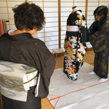 帯結び