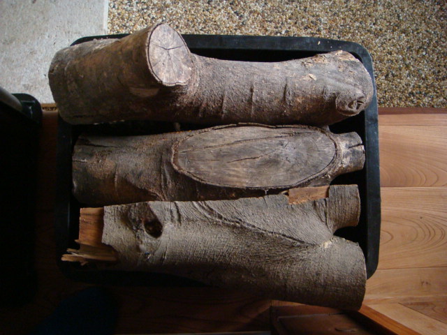 現在焚いている薪の種類 | 古民家ライフスタイル - 楽天ブログ