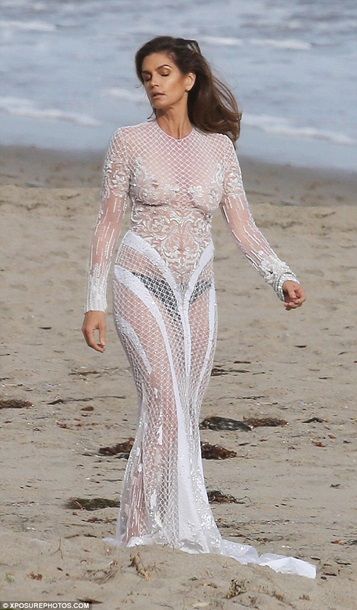Beach nude photo blowjob photo 24