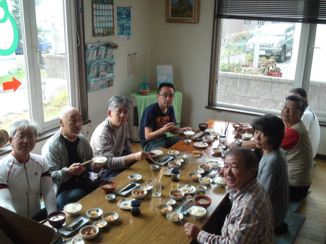 7分咲き 羅臼ゲストハウス 旅人の宿 とおまわり ななめブログ 楽天ブログ