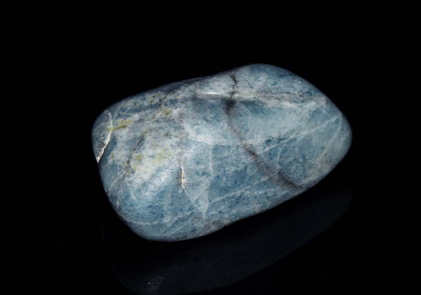 ［独特な青色　薄縹色］青い透過　糸魚川翡翠海石13g ヒスイ　ひすい JD-116 糸魚川翡翠 海岸採取の青ヒスイ（横川ヒスイ） - 糸魚川