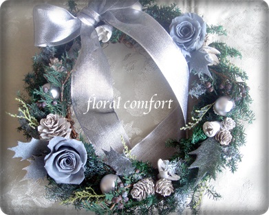 シルバーのクリスマスリースとホワイトゴールドのツリー Floral Comfort 楽天ブログ