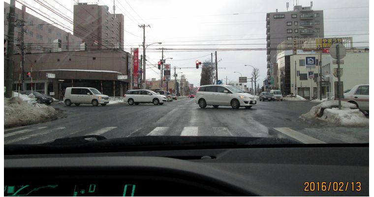 ２／１３札幌市内の道路.jpg