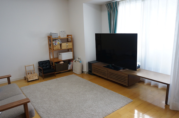 unicoのテレビボードにエクステンションボードをつける unicoのテレビボードにエクステンションボードをつける