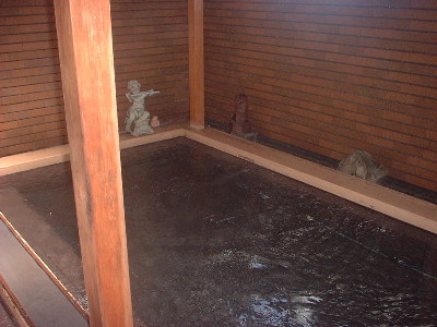 女湯