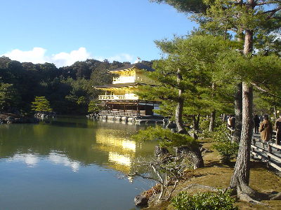 ピッカピカ金閣寺