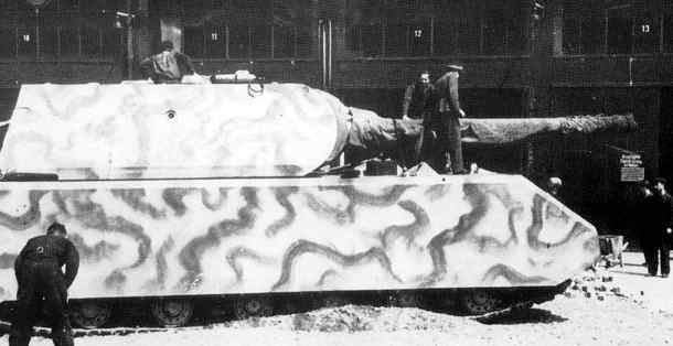 ヒトラーとポルシェ博士の巨大な玩具 Panzerkampfwagen Viii Maus
