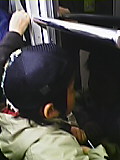 銀座線の中で