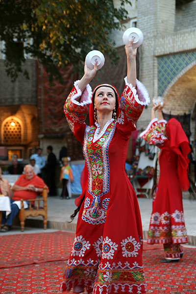 ウズベキスタン旅行徒然記-民族衣装 | ～旅とアート～ - 楽天ブログ