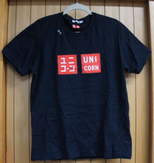ユニクロ Tシャツ