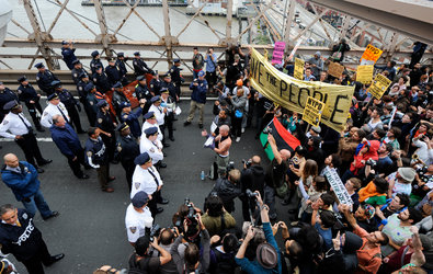 20111002_PROTEST_337-slide-BX8X-sfSpan.jpg