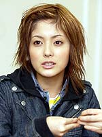平山あや
