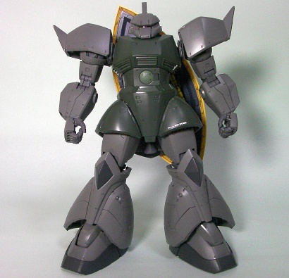 人気絶頂 MG 1/100 量産型ゲルググ Ver.2.0 プラモデル