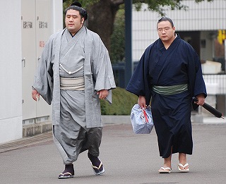 栃煌山.jpg