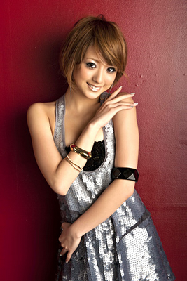 伊藤千晃 熱愛 1.png