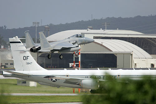F-15C_RC-135U_20070919.jpg