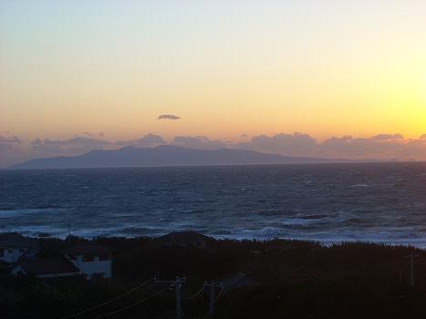 洲崎灯台から伊豆大島5.JPG