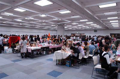 IDollWest08.jpg