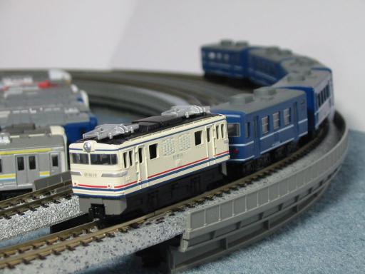 やすらぎ色』配属！！ | Test Run ～Bトレと仙石車掌の電車区