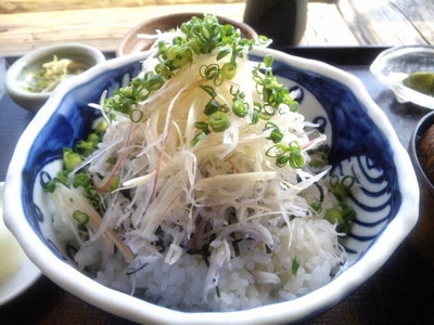 小屋・4