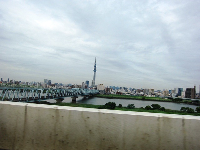 東京スカイツリー　首都高速から　その５　ツリーへ向かう橋