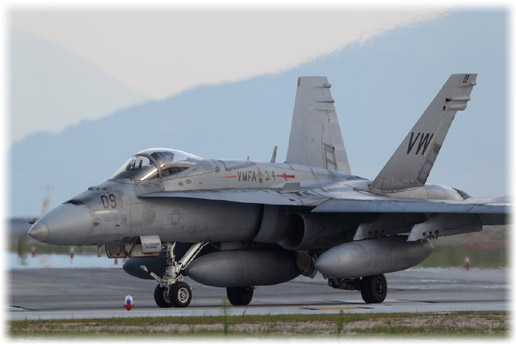 CH8D1113.jpg