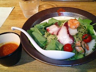 インパクトあるなぁ・・・