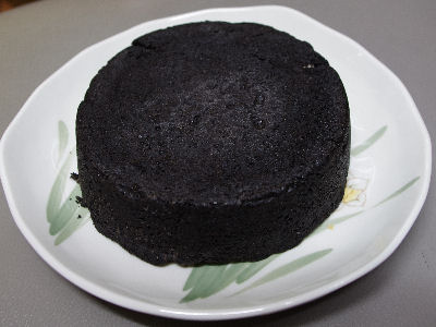 まっ黒チーズケーキ