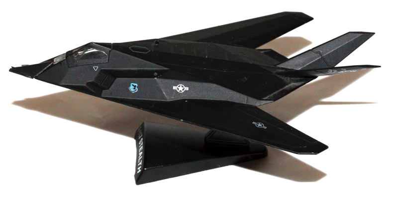 1/150 F-117ステルス攻撃機 ナイトホーク/ステルス戦闘機