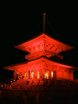 延暦寺・東塔ライトアップ