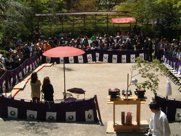 談山神社・けまりの庭