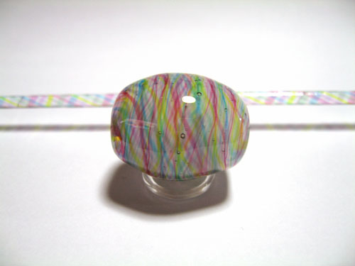 虹色玉が、わたしのレギュラー玉です。(^o^)／♪ ガラスは生きているみたい！(*^。^*) | とんぼ玉工房「MASUMI」ますみのとんぼ玉