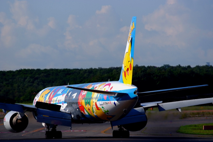 わたしは飛行機が好きだ ＞ ポケモンジェットのピースジェット