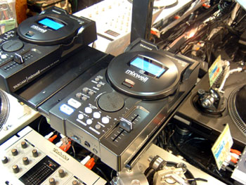 TASCAM CD-DJ1ついに入荷！！ | DJ機材専門店PowerDJ's Blog - 楽天ブログ